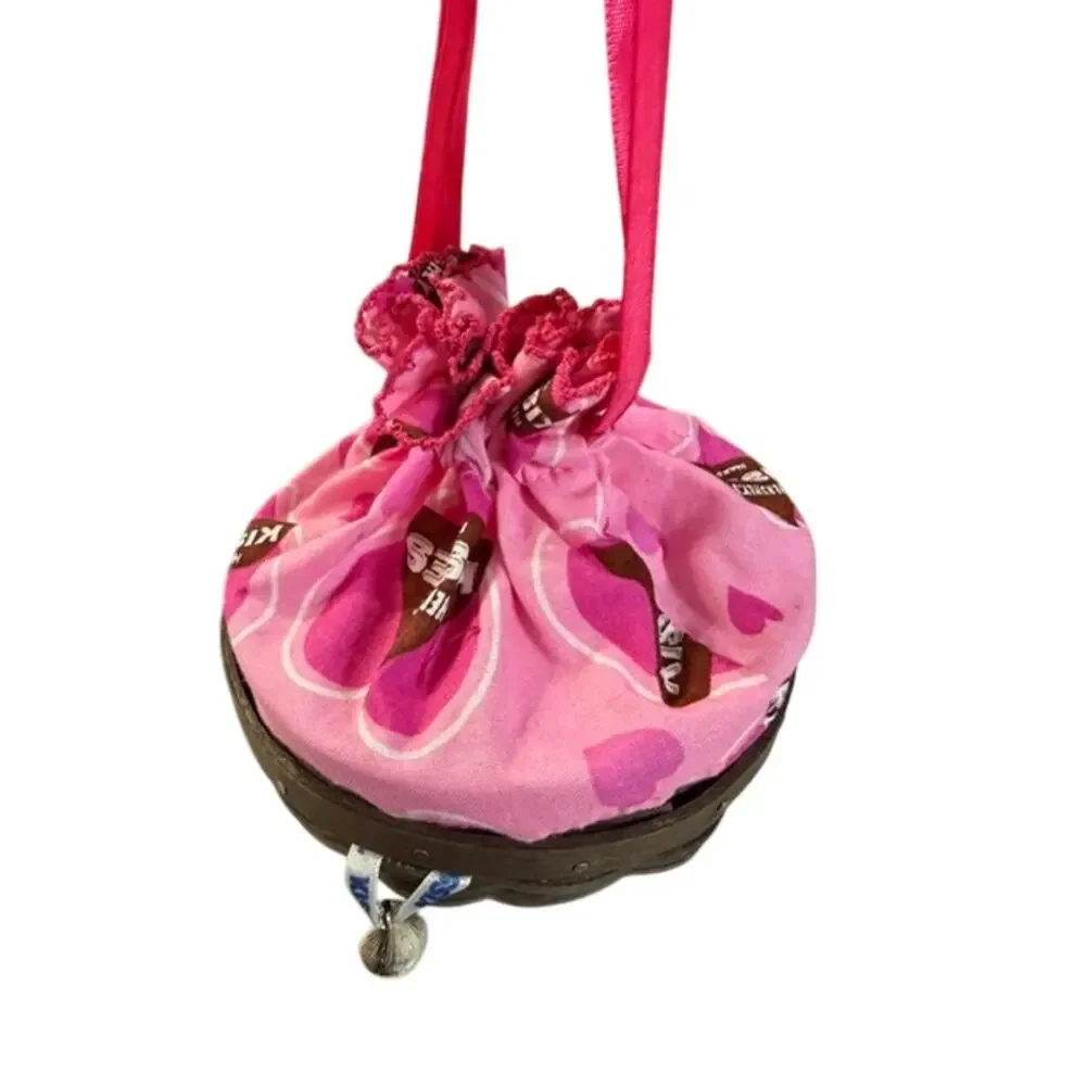 Longaberger 2009  Sweetheart Hershey's Kisses Basket Set w/ Tie-On Protector